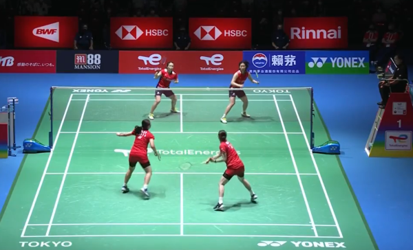 她的成长历 她的成长历