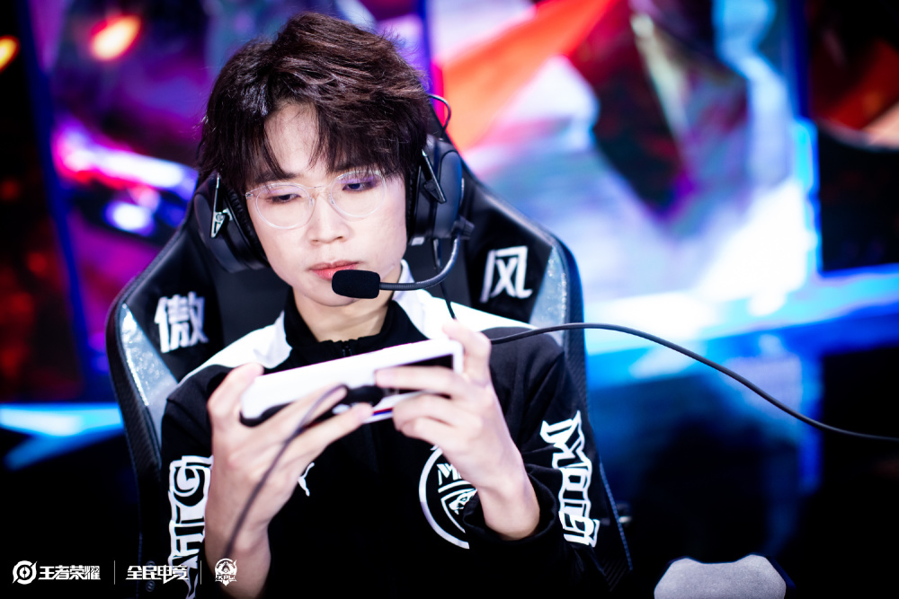 对罗马球迷 对罗马球迷